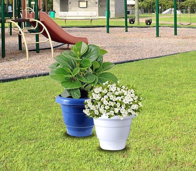 10 Inch Red Classy Plastic Pot